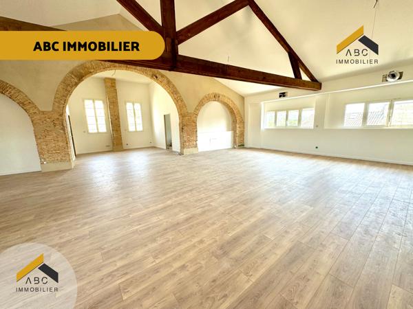 Orange (84100) Magnifique appartement de standing - 193M2 avec une immense terrasse