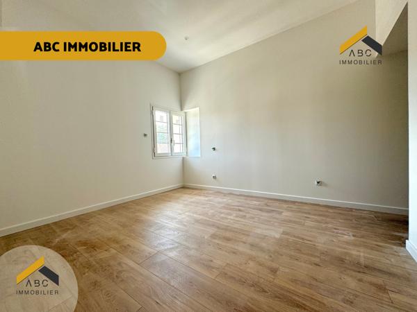 Orange (84100) Magnifique appartement de standing - 193M2 avec une immense terrasse