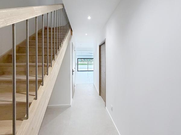 REIMS – Maison contemporaine avec jardin, garage et confort haut de gamme