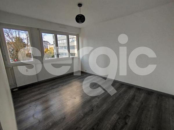 Location 2 Pieces 60 80000 Amiens 25 0071 01 0120