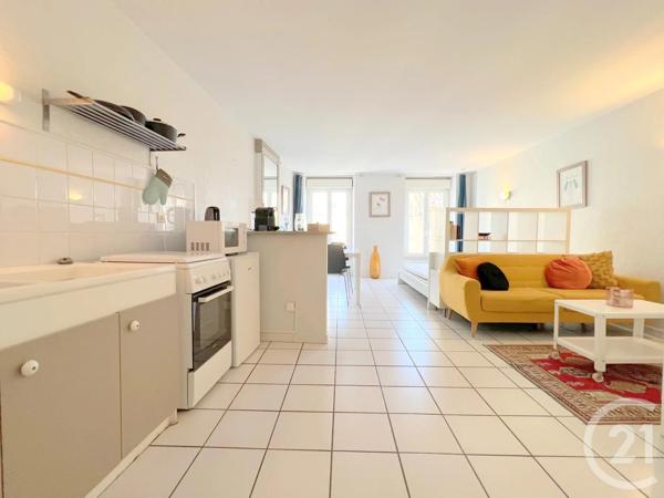 Appartement F1 à vendre  1 pièce - 28,45 m 2   AUBENAS  - 07