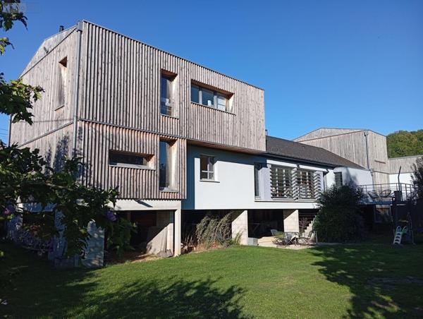 Villa à vendre à Coulevon en Haute-Saône (70000), ref : 14815/202500676   
Centre