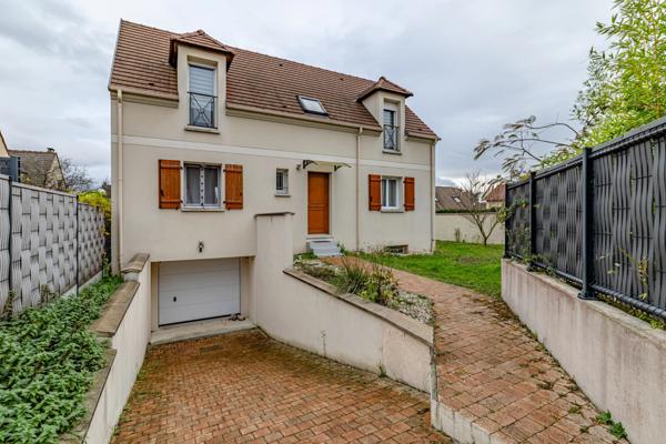 Maison 6 pièces - 114 m² Exclusivité efficity