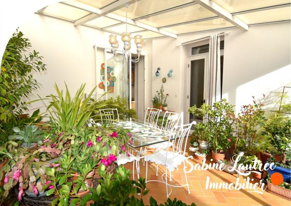 Réalmont (81120) Maison avec Terrasse de 223 m² + local commercial loué (1340€/mois)