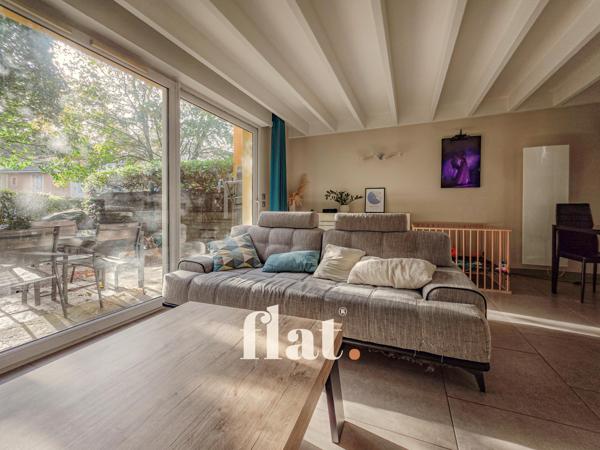 Maison 3 pièces/ 72 m2/ 2 chambres/ stationnement/ jardin