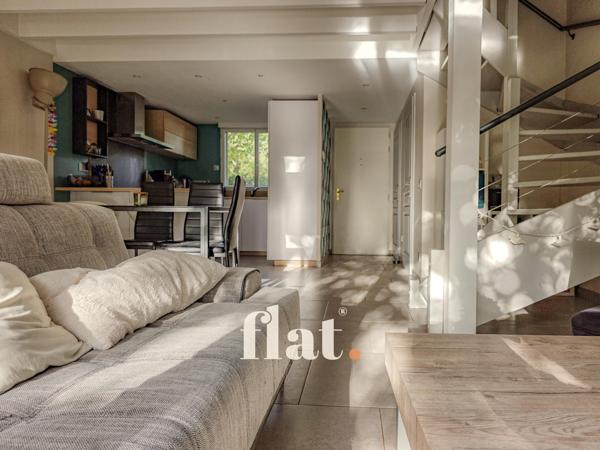 Maison 3 pièces/ 72 m2/ 2 chambres/ stationnement/ jardin