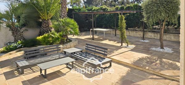 Villa à vendre 5 pièces + piscine BANDOL (83)