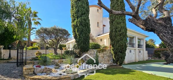 Villa à vendre 5 pièces + piscine BANDOL (83)
