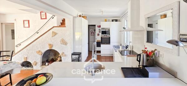 Villa à vendre 5 pièces + piscine BANDOL (83)