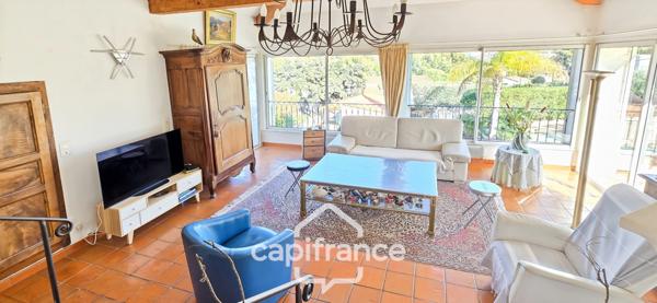 Villa à vendre 5 pièces + piscine BANDOL (83)