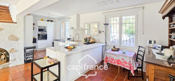 Villa à vendre 5 pièces + piscine BANDOL (83)