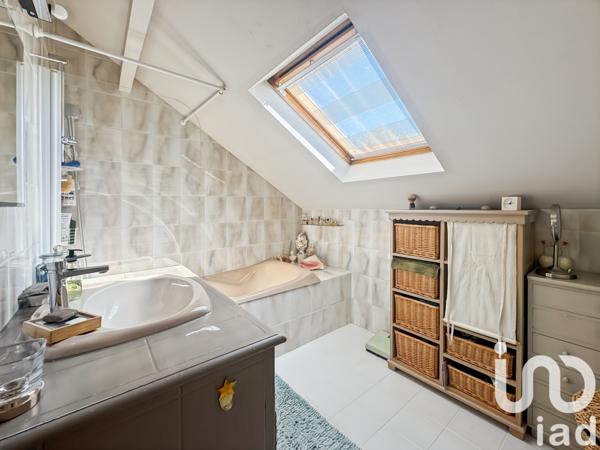 Maison à vendre 5 pièces 77 m² Soisy-sur-Seine