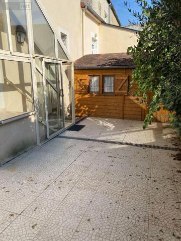 Maison de ville à vendre à Mamers dans la Sarthe (72600), ref : 13873/952CV   
CENTRE VILLE