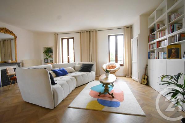 Appartement T7 à vendre  7 pièces - 171,84 m 2   VICHY  - 03