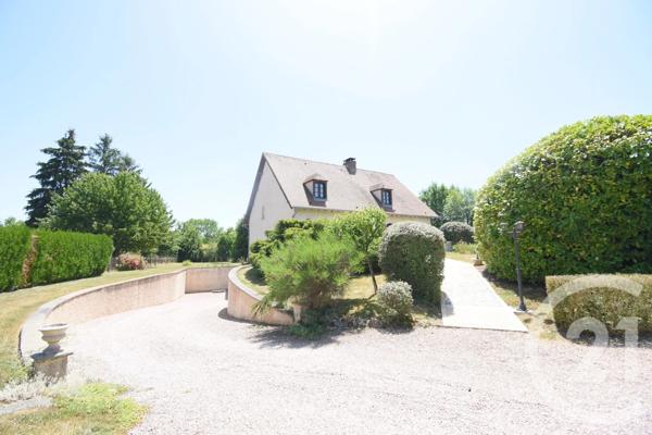 Appartement T7 à vendre  7 pièces - 171,84 m 2   VICHY  - 03
