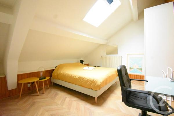 Appartement T7 à vendre  7 pièces - 171,84 m 2   VICHY  - 03