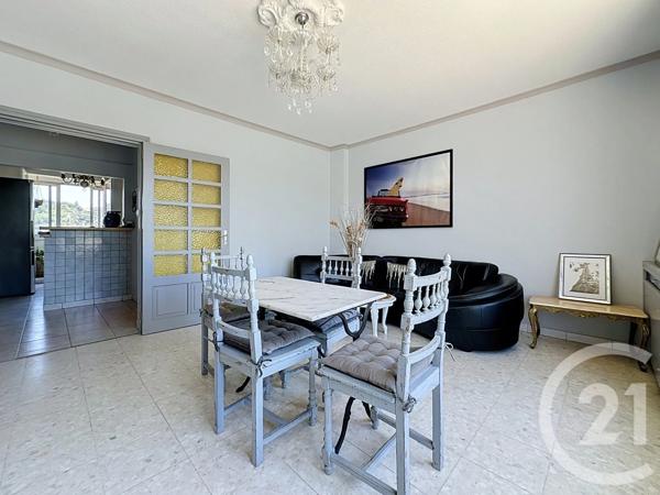 Appartement T5 à vendre  5 pièces - 85,92 m 2   VIENNE  - 38