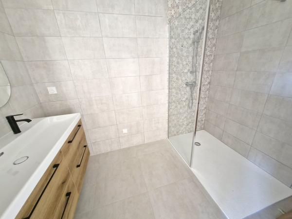 Maison 4 Chambres, jardin et parking