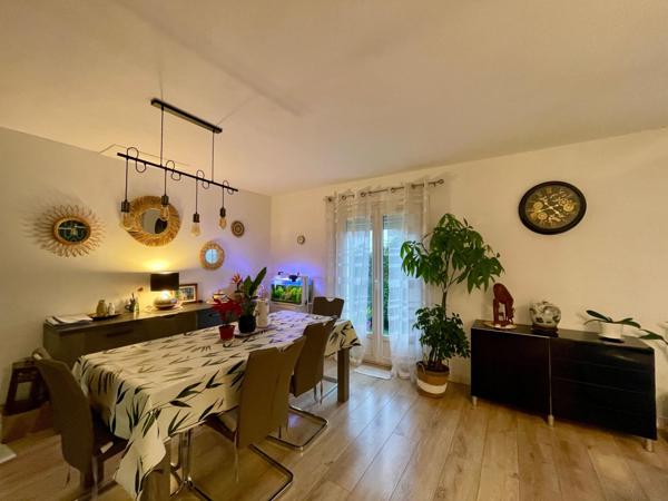 Maison plain pied 3 chambres  proche commodité à Questembert