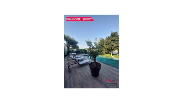 Villa Nimes 4 pièce(s) 103 m2