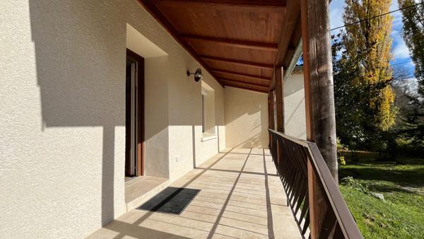 Chomérac - Maison avec piscine et dépendance sur 6 000 m² dans un environnement privilégié