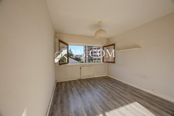 Appartement 4 pièce(s) 3 chambre(s) 89 m²