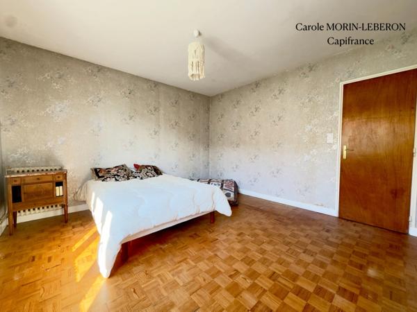 Charmante maison de plain-pied , jardin et garage