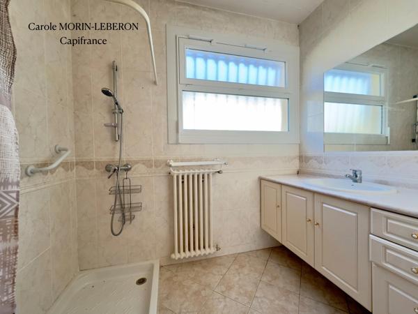 Charmante maison de plain-pied , jardin et garage