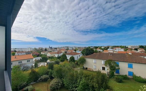 Appartement à vendre    3 pièces • 64,61 m2 Royan