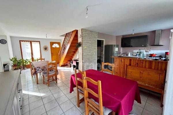 Belle Maison à vendre 6 pièces à PLONEIS (29)