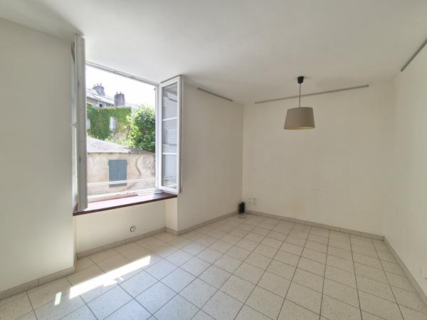 Appartement 1 pièce(s) 1 chambre(s) 31 m²