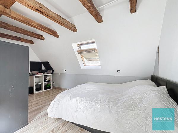 Maison à vendre à Bléré - 6 pièces, 4 chambres, très bon état