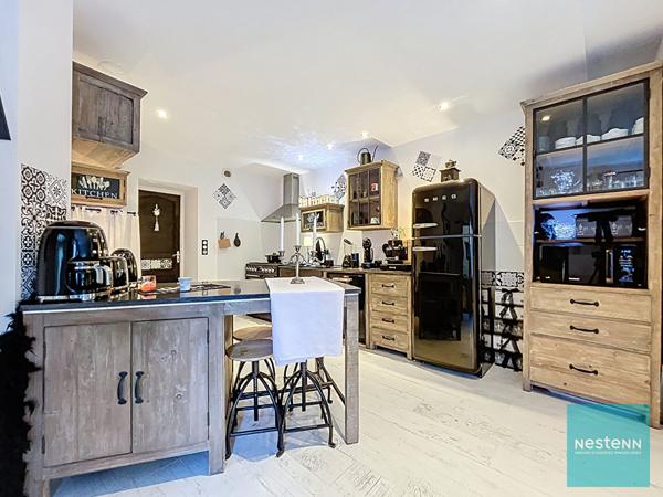 Maison à vendre à Bléré - 6 pièces, 4 chambres, très bon état