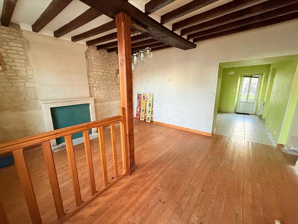 Maison de ville en pierre VENOIX