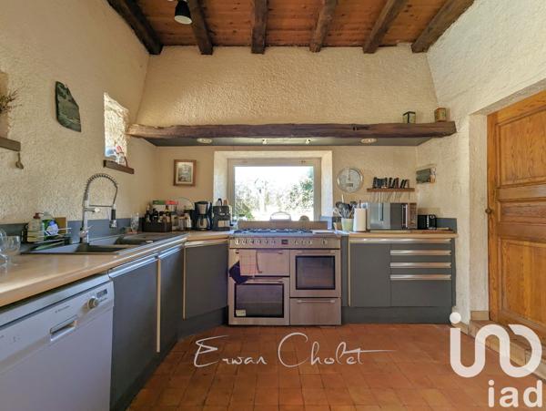 Maison à vendre 6 pièces 240 m² Saint-Étienne-de-Montluc