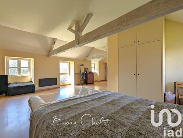 Maison à vendre 6 pièces 240 m² Saint-Étienne-de-Montluc