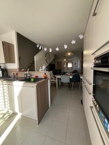 CONFORTABLE MAISONNETTE Récente de 2015 construite sur vide sanitaire