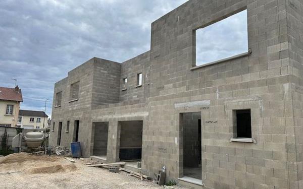 Maison à vendre    4 pièces •  Reims