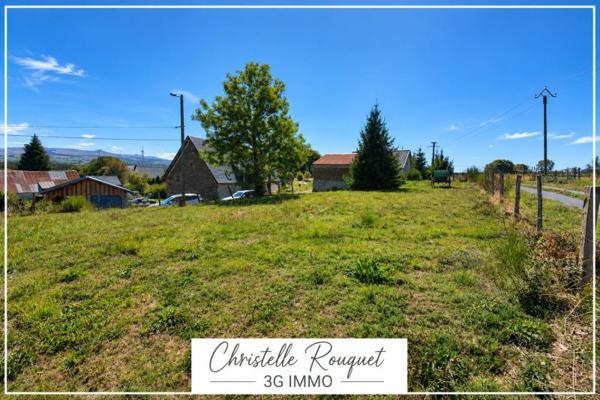 Vente / Terrain constructible à Briffons (63820)