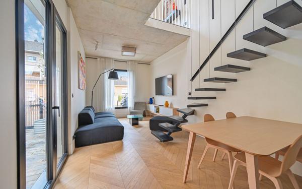 Maison à vendre    3 pièces • 83 m2 Villejuif