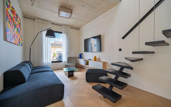 Maison à vendre    3 pièces • 83 m2 Villejuif