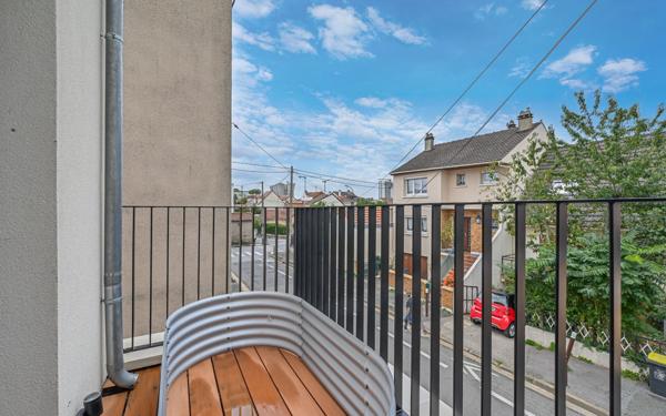 Maison à vendre    3 pièces • 83 m2 Villejuif