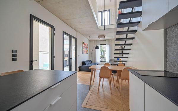 Maison à vendre    3 pièces • 83 m2 Villejuif