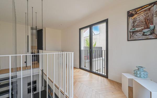 Maison à vendre    3 pièces • 83 m2 Villejuif