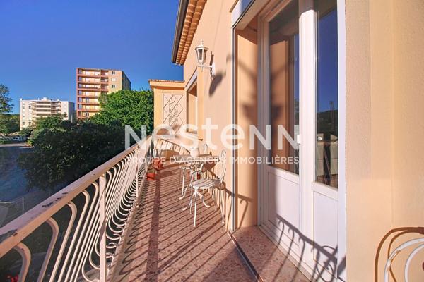 A VENDRE - Maison familiale 7 pieces avec deux logements a Draguignan