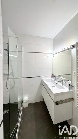 Appartement à vendre 5 pièces 93 m² Le Chesnay-Rocquencourt