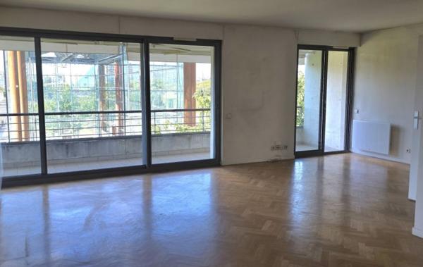 Vente Appartement P4 Balcon-terrasse à rafraîchir Paris 15ème