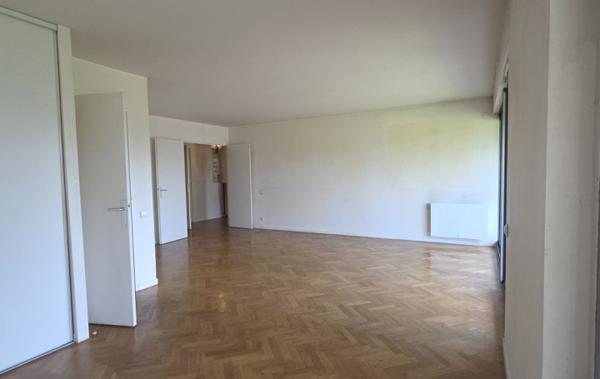Vente Appartement P4 Balcon-terrasse à rafraîchir Paris 15ème