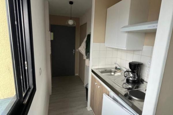Location - Appartement 1 pièces 19 m 2 LE MANS (72000)