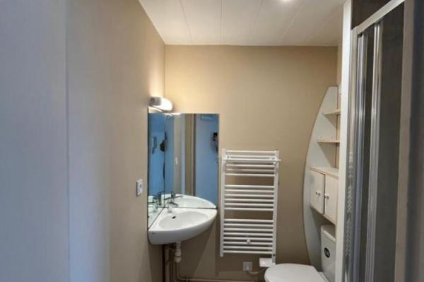Location - Appartement 1 pièces 19 m 2 LE MANS (72000)